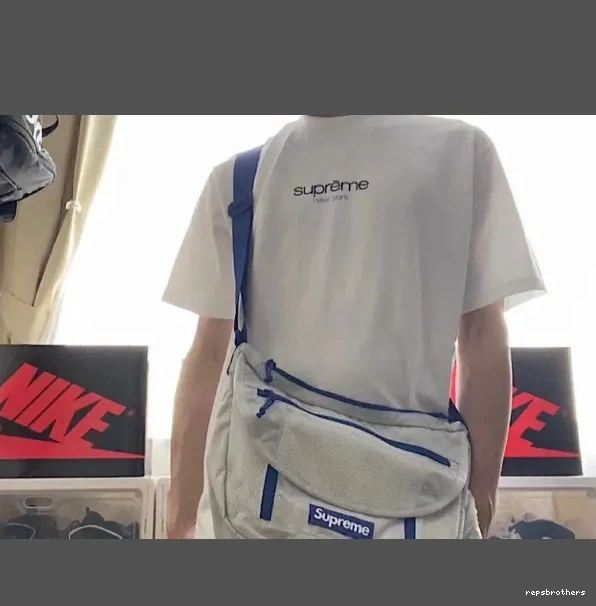 22SS White M Logo and XL L Classic Tee S Black 1019